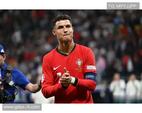 2025全球足球球星实力排名揭晓 谁是现今足坛最大巨星