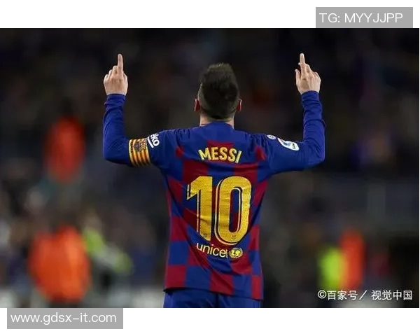 全球足球白鞋球星排名榜揭秘 谁是最闪耀的脚下艺术家